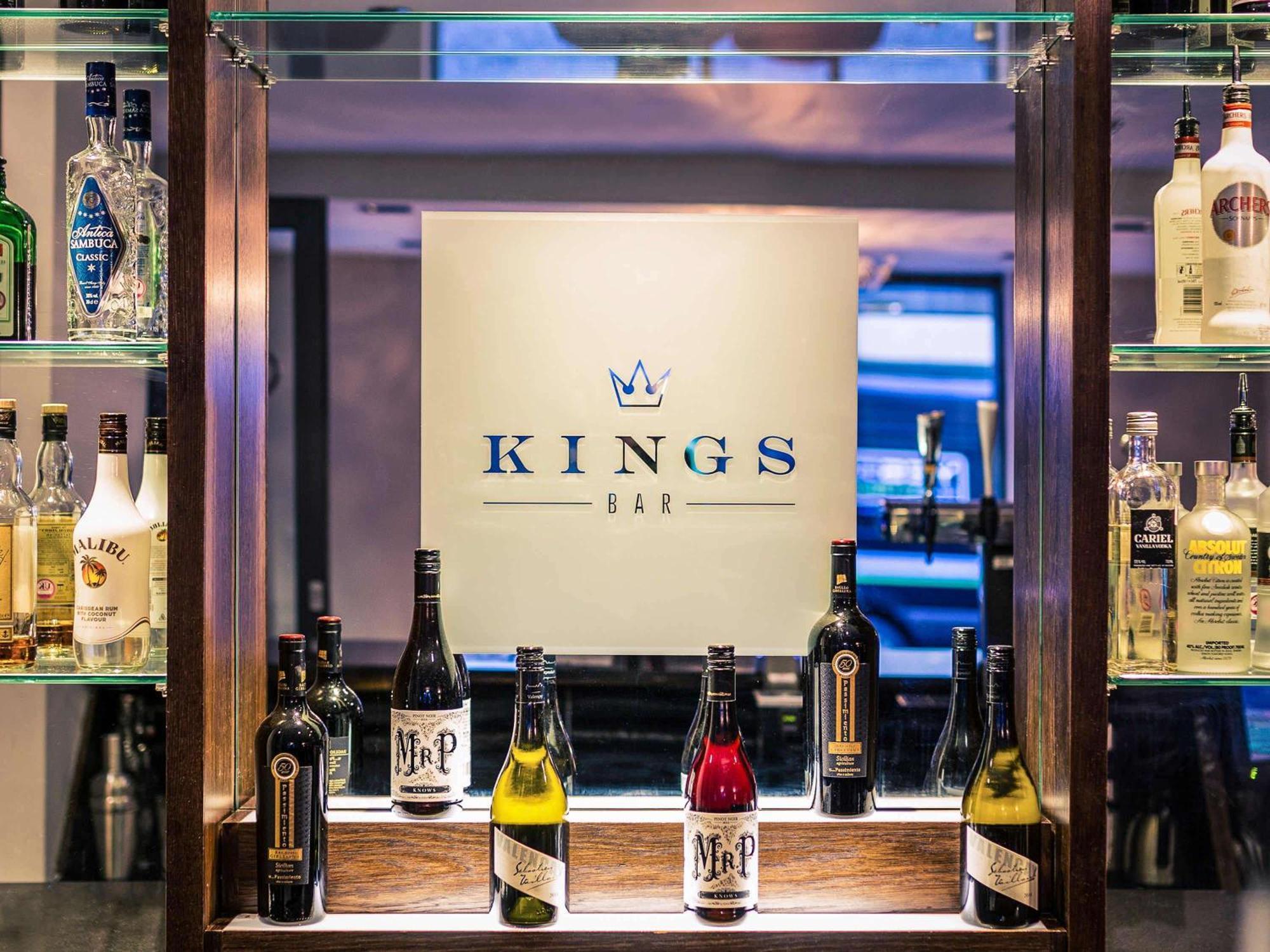 达灵顿国王美居酒店 外观 照片